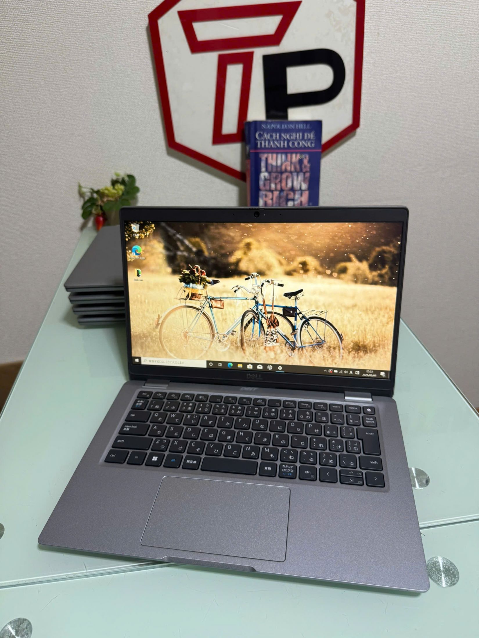 Dell Precision 7550 / Xeon W-10885M(up to 5.3Ghz | 8 nhân 16 luồng